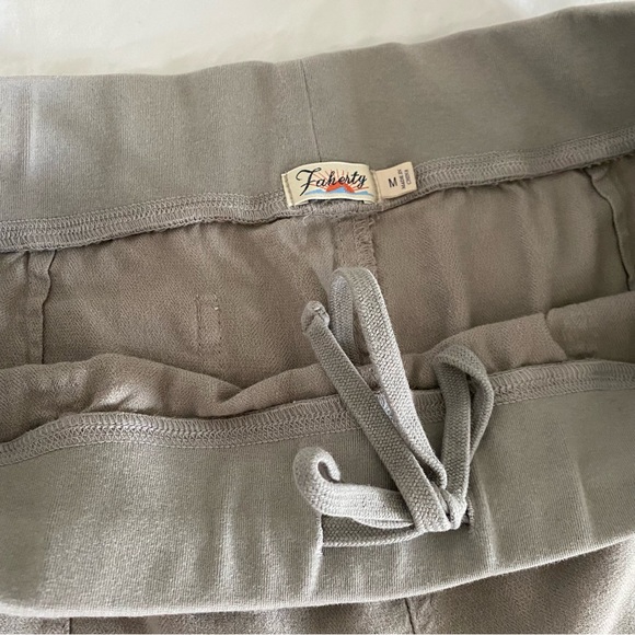 Faherty Arlie Day Pant Stone M - Picture 7 of 11